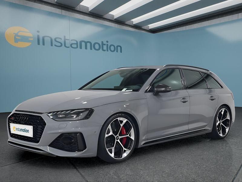 Grau Gebraucht 2022 Audi RS4 Kombi | 76.649 € (Etwas zu teuer) - Bild 1/4