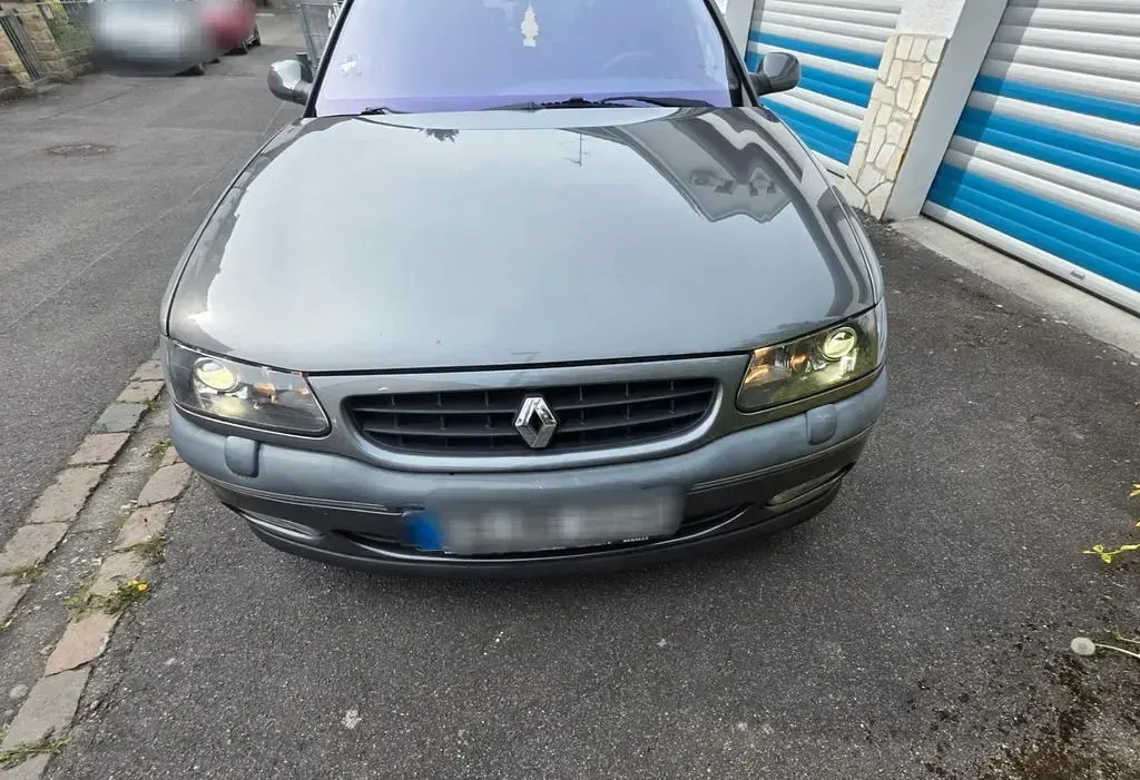 Gebraucht Renault Safrane 110 PS (80 kW) 1998 Grau Kleinwagen