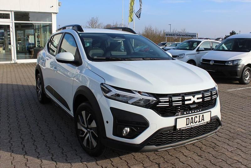 Neu Dacia Sandero Expression 91 PS (66 kW) 2025 Weiß Limousine