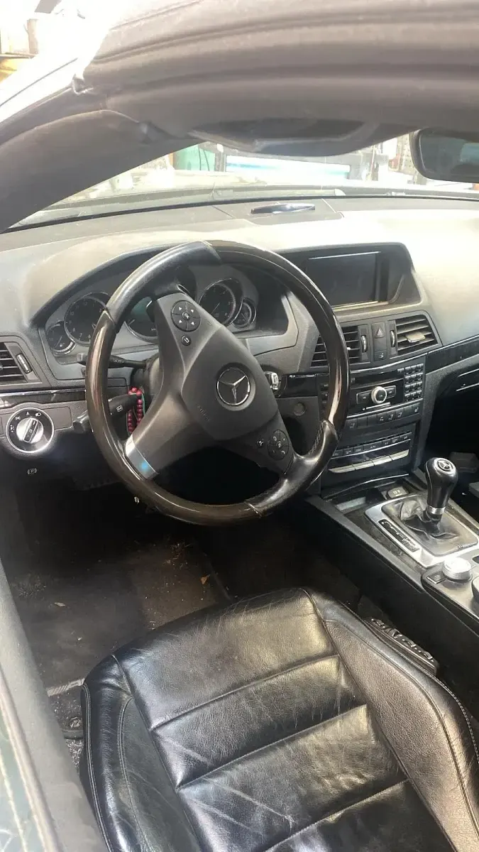 Gebraucht Mercedes 350 230 PS (169 kW) 2011 Schwarz Cabrio