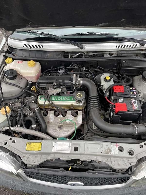 Gebraucht Ford Fiesta 60 PS (44 kW) 2001 Kleinwagen