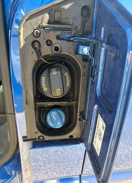 Gebraucht VW Transporter 110 PS (80 kW) 2021 Blau Van