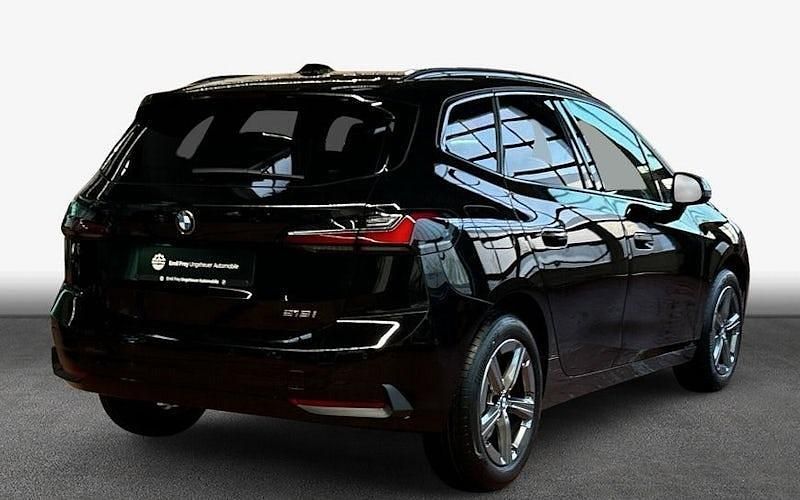 Neu BMW 218 136 PS (100 kW) 2025 Schwarz Kombi
