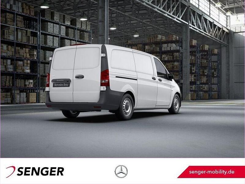 Gebraucht Mercedes Vito 136 PS (100 kW) 2022 Weiß Van