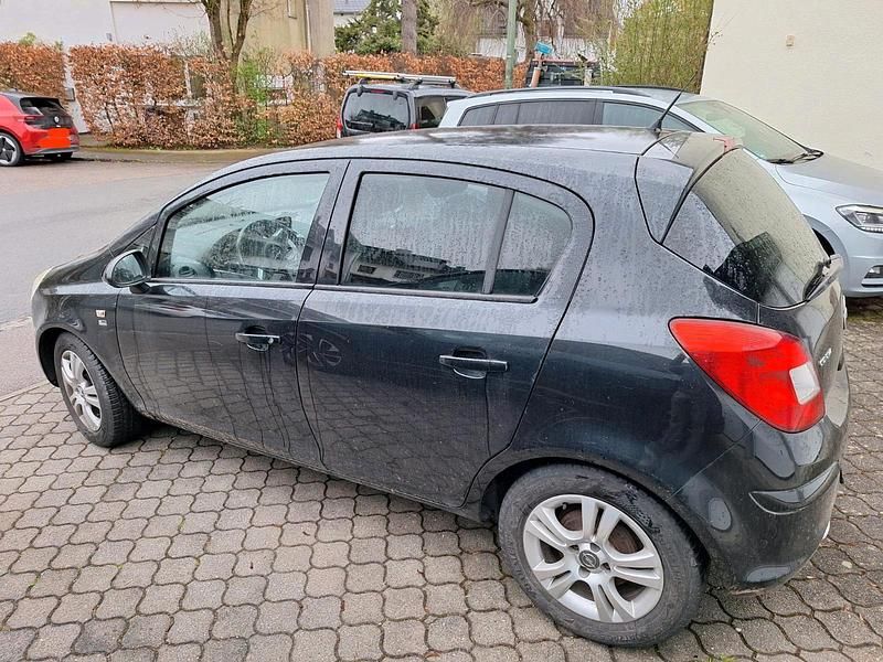 Gebraucht Opel Corsa Edition 101 PS (74 kW) 2013 Schwarz Kleinwagen
