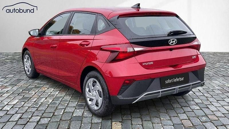 Neu Hyundai i20 Comfort 79 PS (58 kW) 2025 Rot Kleinwagen