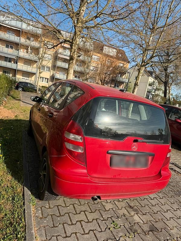 Gebraucht Mercedes A140 82 PS (60 kW) 2006 Rot Kleinwagen