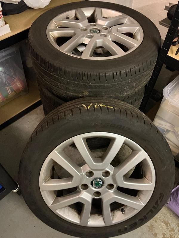 Gebraucht Skoda Yeti Plus Edition 105 PS (77 kW) 2011 Braun SUV