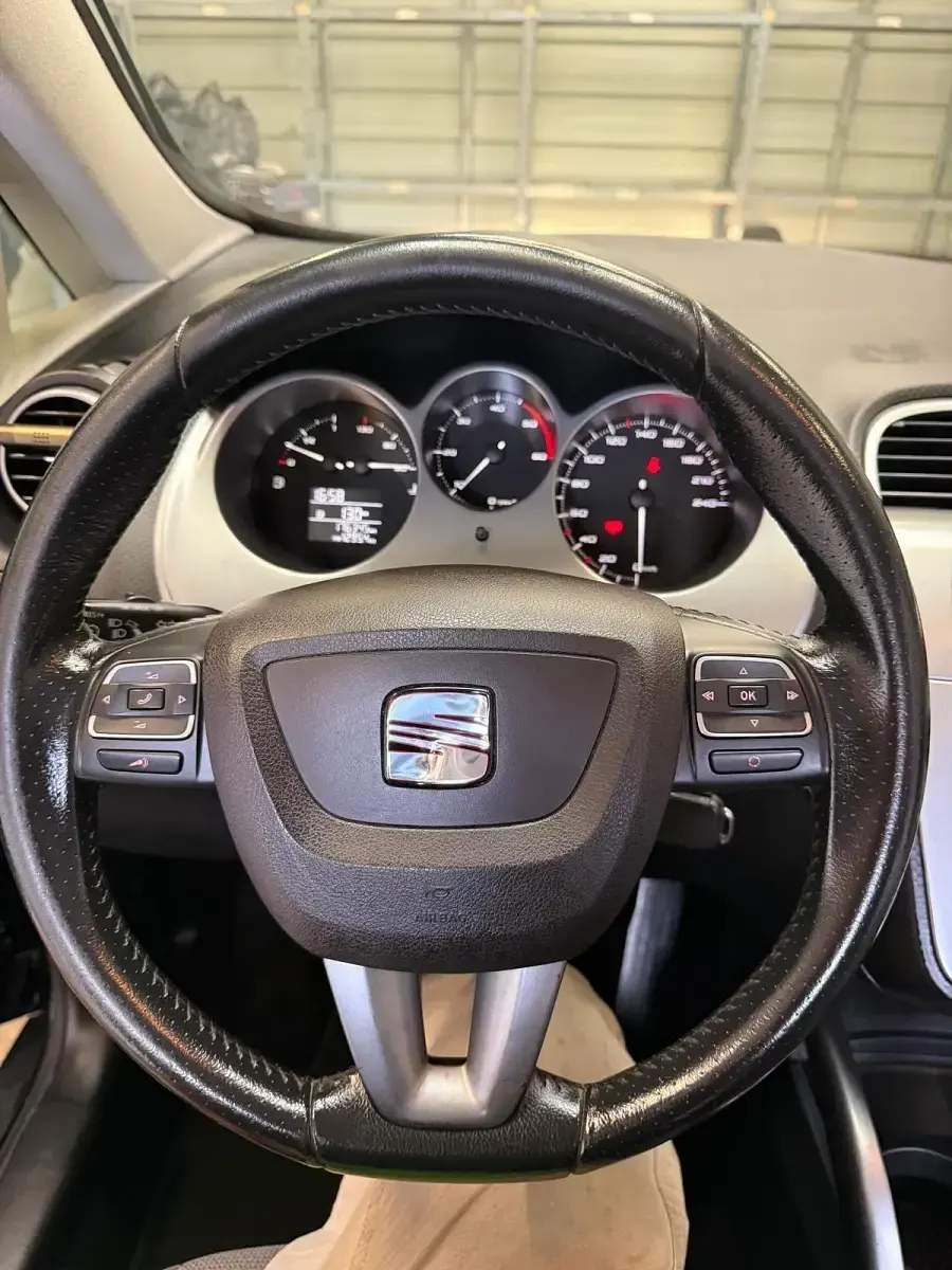 Gebraucht Seat Altea XL 105 PS (77 kW) 2011 Schwarz Van / Kleinbus