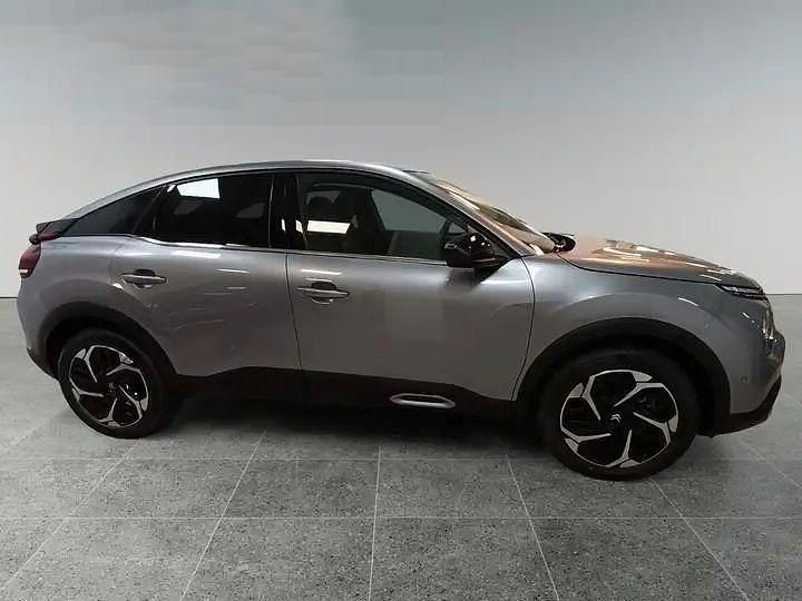 Grau Gebraucht 2024 Citroën C4 SUV | 16.093 € (Superpreis) - Bild 1/3