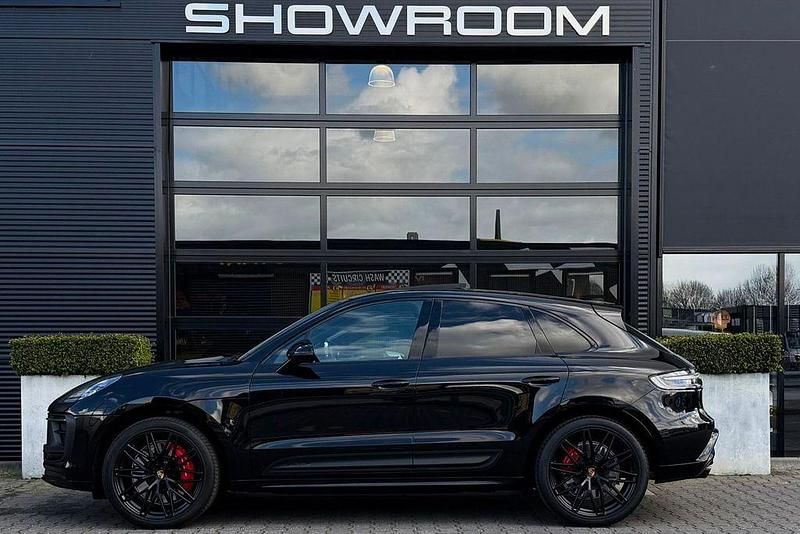 Gebraucht Porsche Macan 441 PS (324 kW) 2021 Schwarz SUV