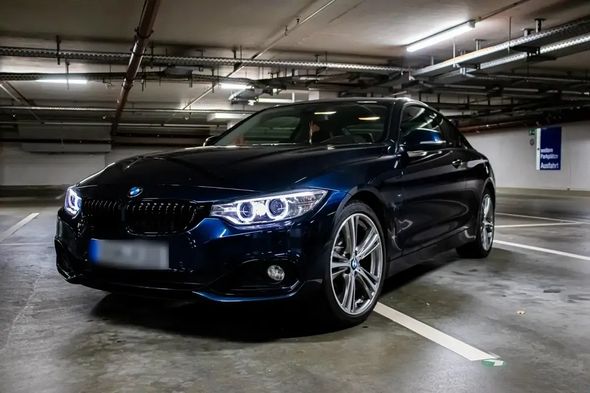 Gebraucht BMW 420 Sport Line 184 PS (135 kW) 2014 Blau Coupé