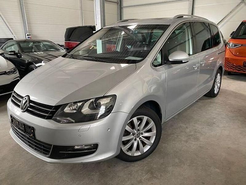 Silber Gebraucht 2010 VW Sharan Highline Van / Kleinbus | 7.900 € (Etwas zu teuer) - Bild 1/4