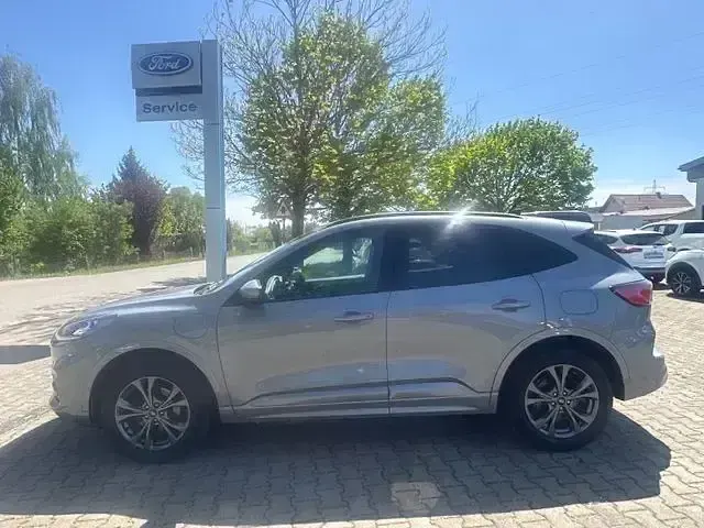 Usata Ford Kuga ST-Line X 224 CV (164 kW) 2022 Argento SUV