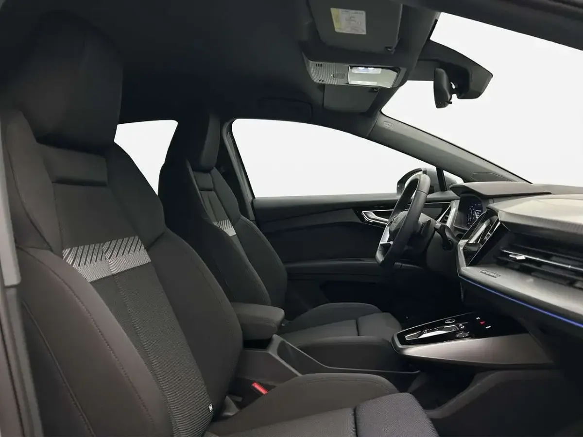 Gebraucht Audi Q4 e-tron 210 kW (286 PS) 2025 Kieselgrau SUV