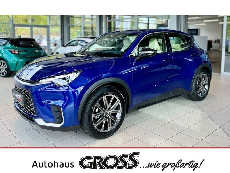 Dark blue met. Gebraucht 2024 Lexus LBX SUV | 34.350 € (Fairer Preis) - Bild 1/4