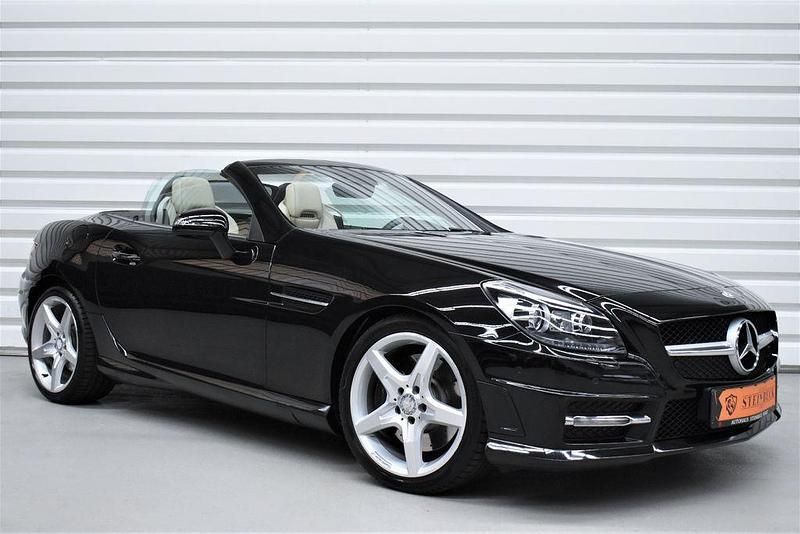 Schwarz Gebraucht 2012 Mercedes SLK200 Sport Cabrio | 22.990 € (Teuer) - Bild 1/4