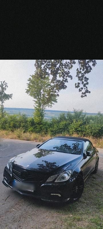 Schwarz Gebraucht 2011 Mercedes E350 Cabrio | 11.000 € (Guter Preis) - Bild 1/4