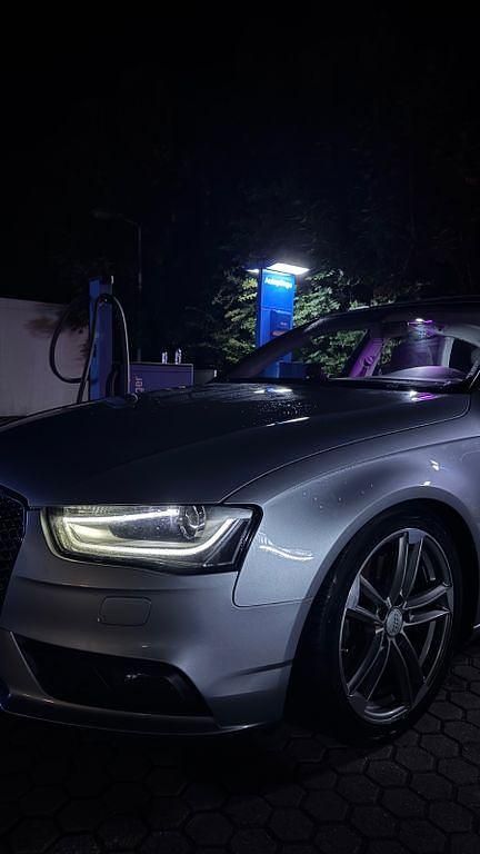 Gebraucht Audi A4 Attraction 136 PS (100 kW) 2014 Silber Kombi