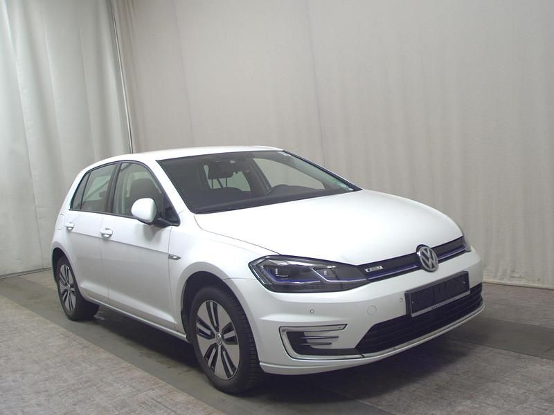 Gebraucht VW e-Golf Comfortline 100 kW (136 PS) 2020 Weiss Kleinwagen