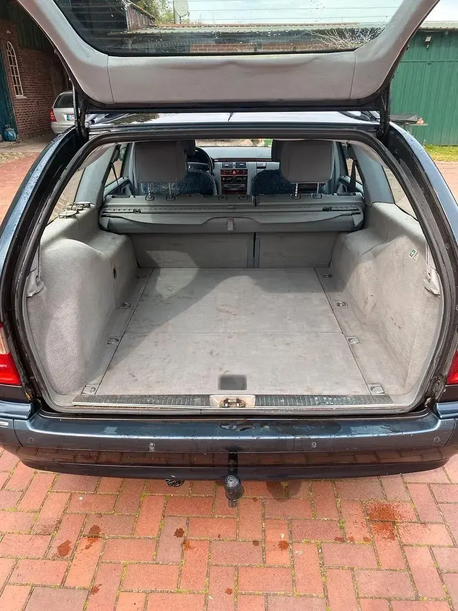 Gebraucht Mercedes 280 204 PS (150 kW) 2002 Blau Kombi