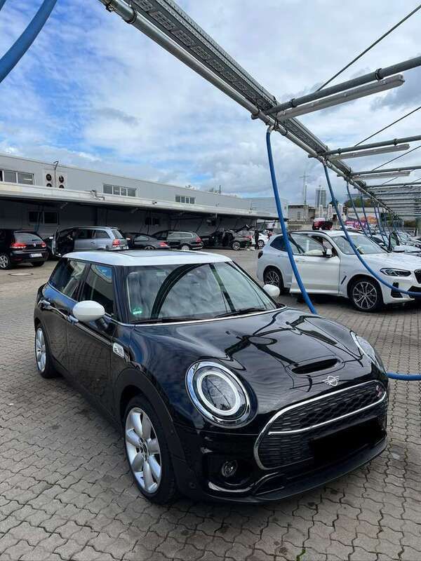 Schwarz Gebraucht 2021 Mini Cooper S Clubman Classic Kombi | 27.900 € (Fairer Preis) - Bild 1/4