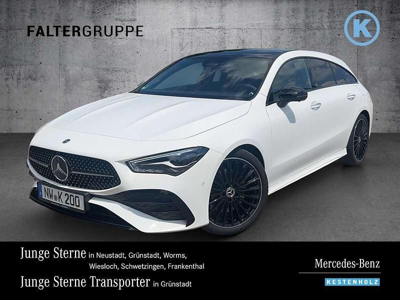 Unilack polarweiß Gebraucht 2024 Mercedes CLA200 Shooting Brake AMG line Kombi | 39.390 € - Bild 1/4