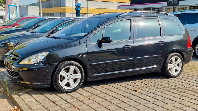 Schwarz Gebraucht 2004 Peugeot 307 Kombi | 1.999 € (Fairer Preis) - Bild 1/4