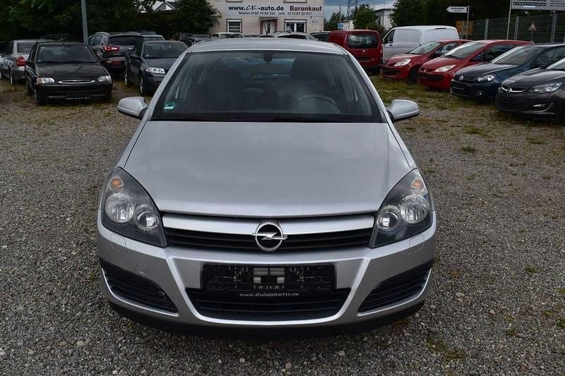 Gebraucht Opel Astra Sport 105 PS (77 kW) 2005 Silber Limousine