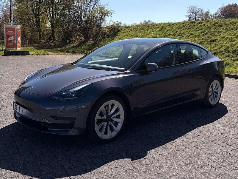 Gebraucht Tesla Model 3 Standard Range Plus 208 kW (283 PS) 2022 Grau Limousine