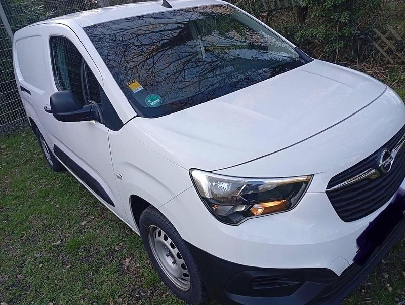 Gebraucht Opel Combo 102 PS (75 kW) 2021 Weiß Van / Kleinbus