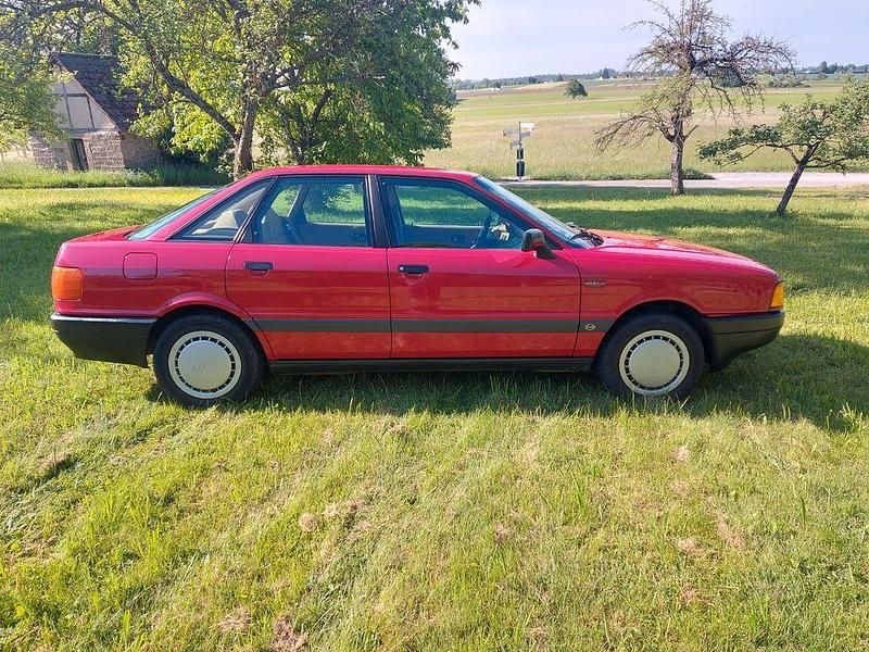 Gebraucht Audi 80 90 PS (66 kW) 1987 Rot Limousine