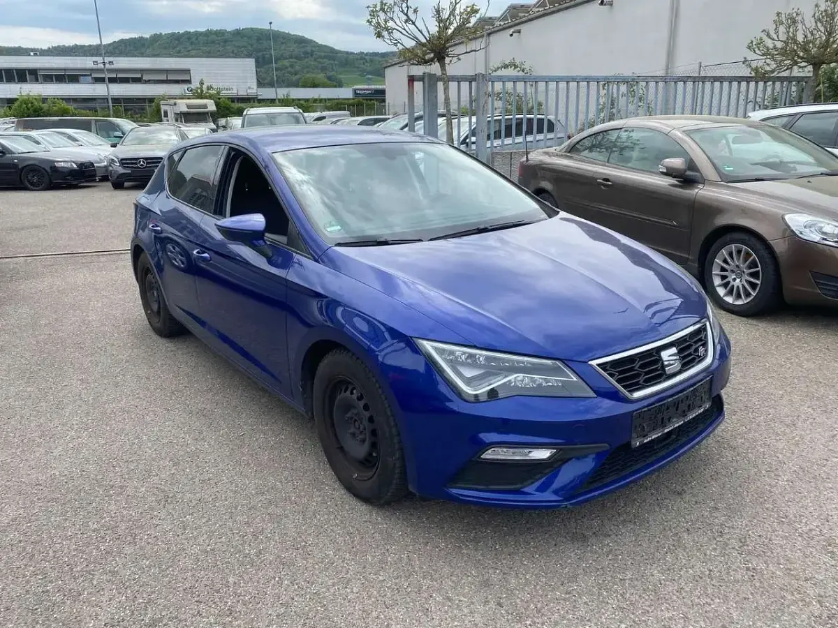Usata Seat Leon FR 125 CV (91 kW) 2018 Blu Berlina
