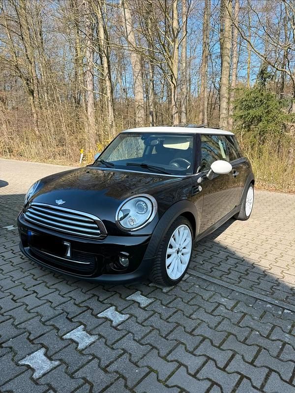 Gebraucht Mini Cooper 122 PS (89 kW) 2011 Schwarz Kleinwagen