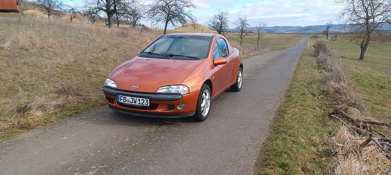 Gebraucht Opel Tigra 107 PS (78 kW) 1995 Orange Coupé