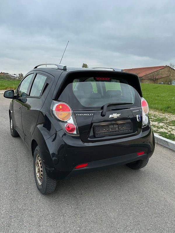 Second-hand Chevrolet Spark LS 82 CP (60 kW) 2012 Negru Hatchback