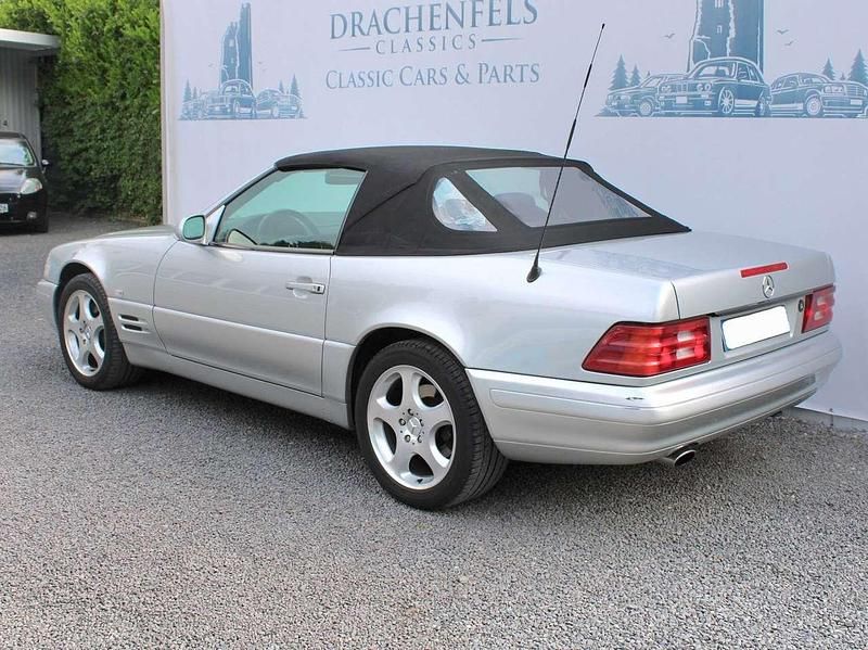 Gebraucht Mercedes SL320 224 PS (164 kW) 2001 Brillantsilbermetallic Cabrio