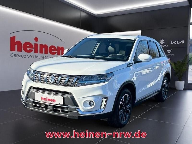 Gebraucht Suzuki Vitara Comfort+ 129 PS (94 kW) 2021 Weiß SUV
