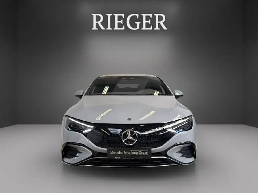 Gebraucht Mercedes EQE350 AMG 214 kW (292 PS) 2024 Grau Limousine