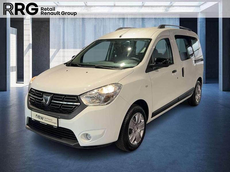 Weiß Gebraucht 2020 Dacia Dokker Comfort Limousine | 15.490 € (Fairer Preis) - Bild 1/3