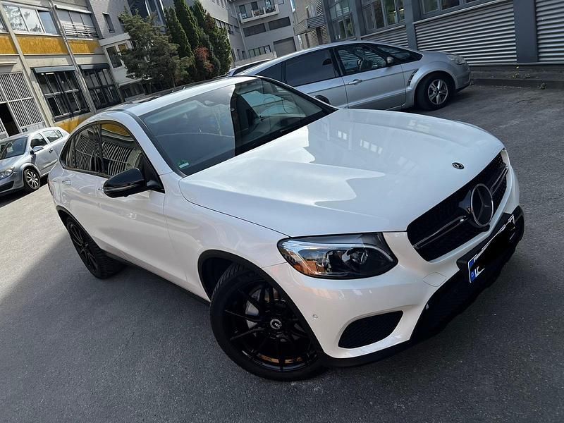 Weiß Gebraucht 2017 Mercedes GLC250 Coupé | 35.500 € (Etwas zu teuer) - Bild 1/4