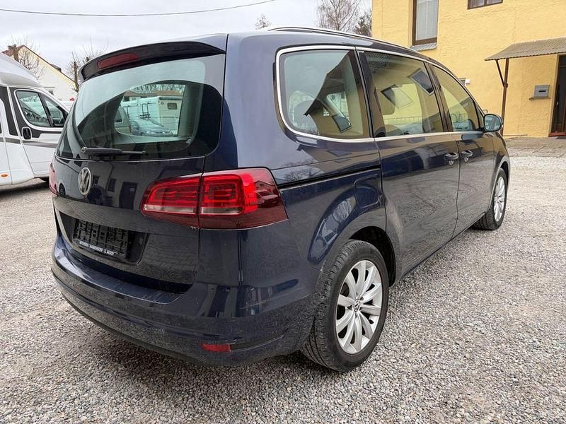 Gebraucht VW Sharan Highline 150 PS (110 kW) 2016 Blau Van / Kleinbus