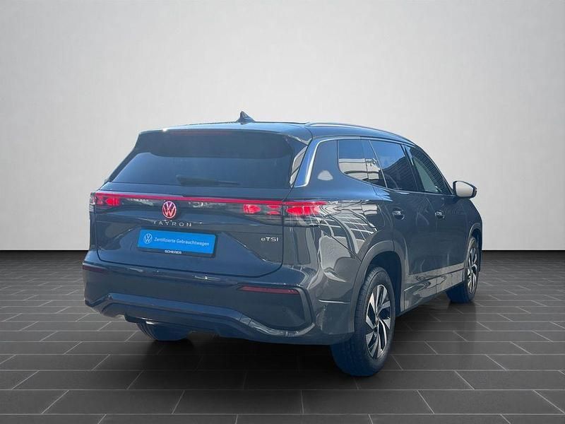 Gebraucht VW Tayron Life 150 PS (110 kW) 2025 Delfingrau metallic (metallic) SUV