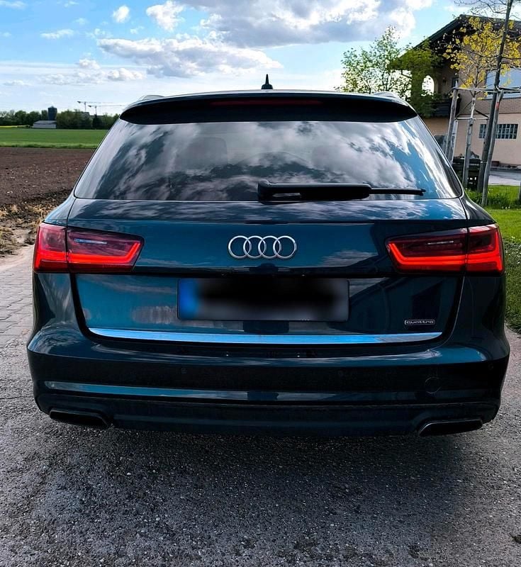 Second-hand Audi A6 252 CP (185 kW) 2018 Albastru Break