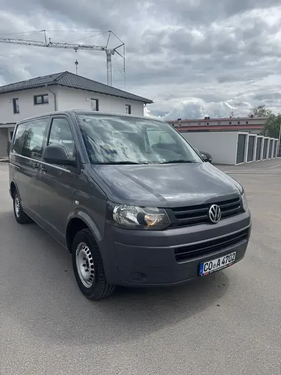 Używany VW Transporter 140 KM (102 kW) 2009 Szary Van