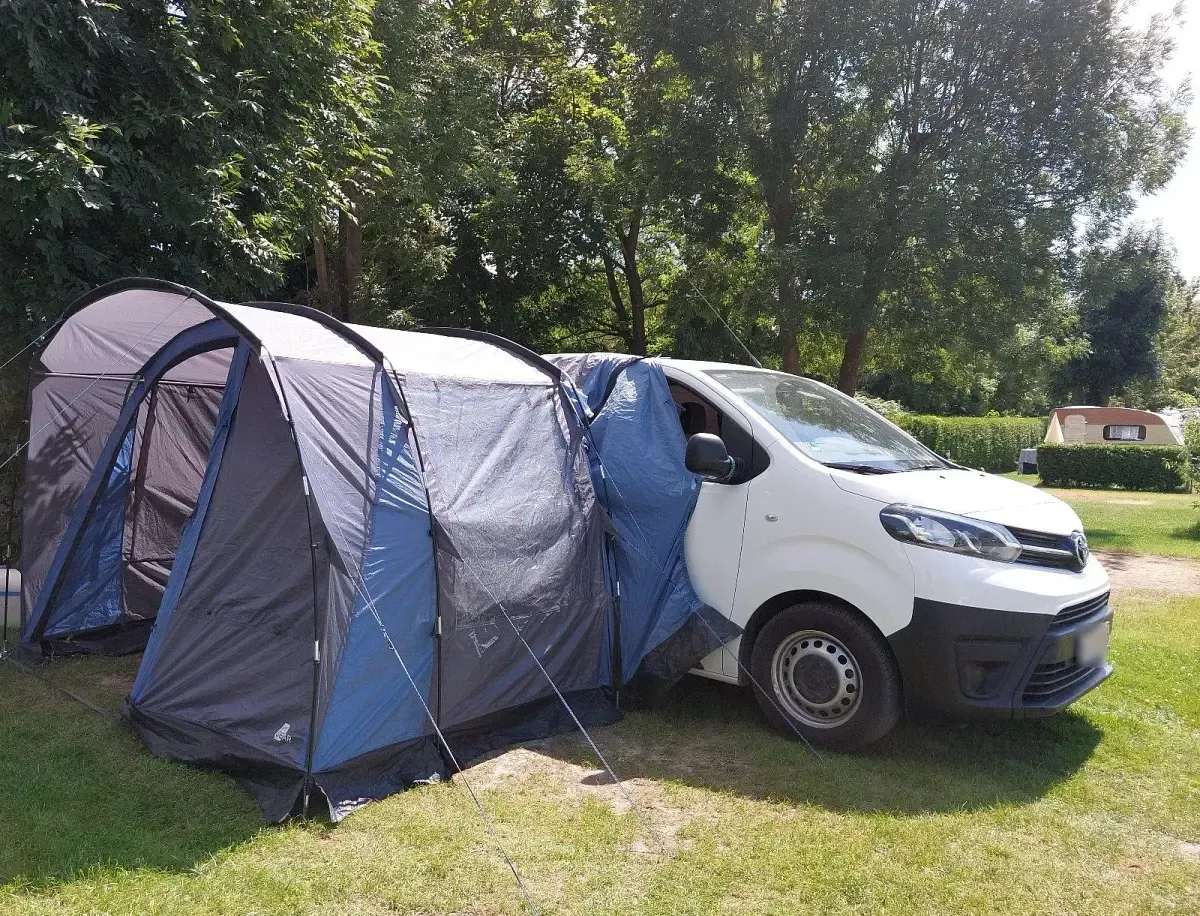 Gebraucht Toyota Proace 95 PS (69 kW) 2017 Weiß Van / Kleinbus
