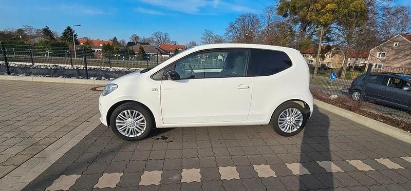 Gebraucht VW up! Cup 60 PS (44 kW) 2014 Weiß Kleinwagen