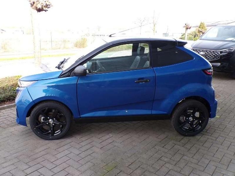 Neu Aixam AMBITION Sport 2026 Saphirblau Kleinwagen