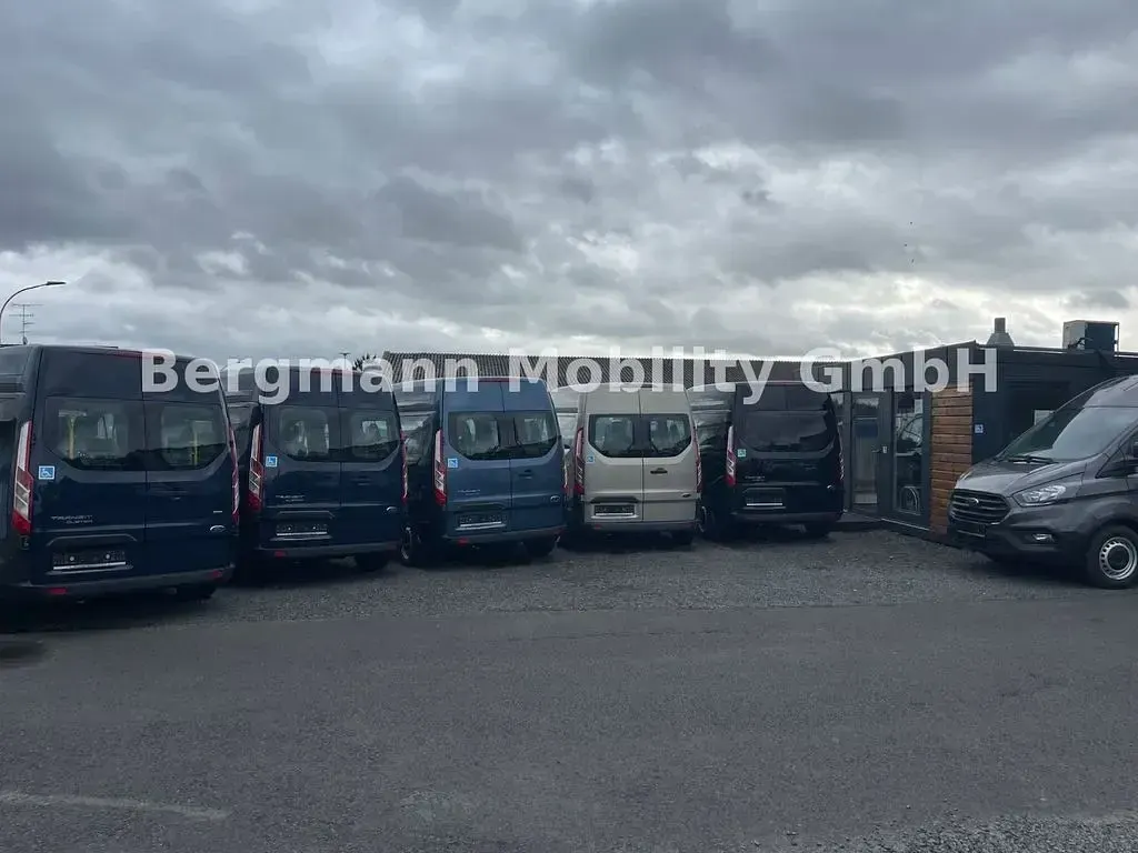 Usata Ford Transit Custom 105 CV (77 kW) 2018 Blu Monovolume