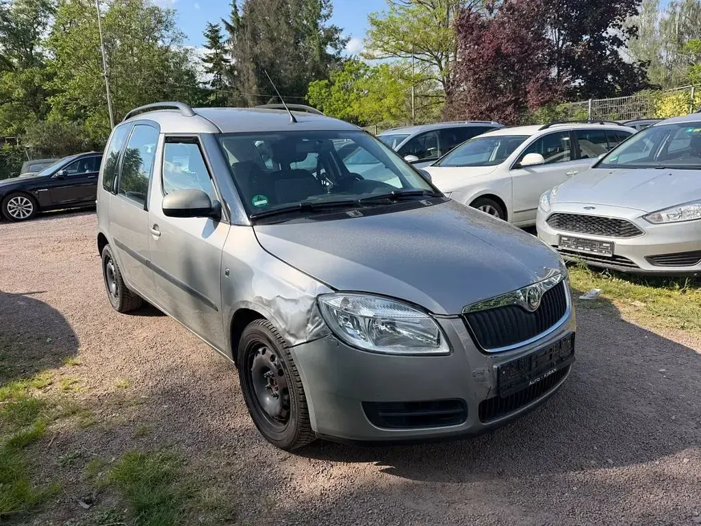 Usata Skoda Roomster Style 105 CV (77 kW) 2008 Beige Monovolume